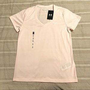 Under Armour T-shirt